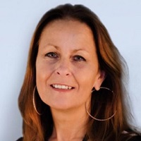 Carol Thomas